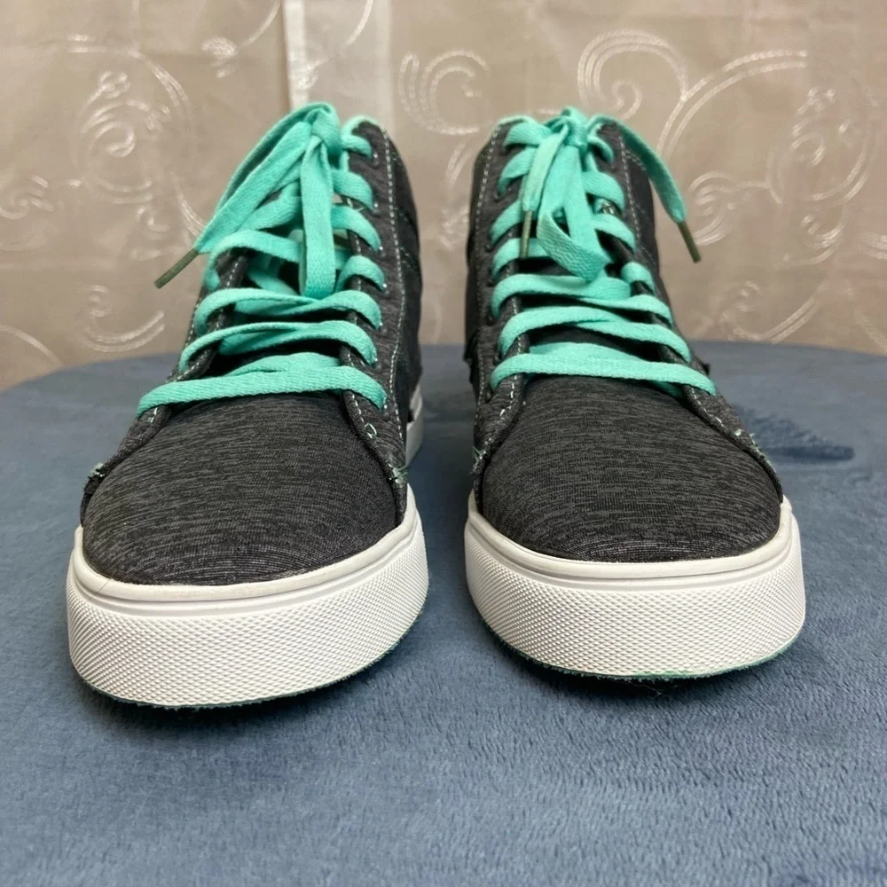 Fila High Top Women’s Sneaker NWOT , 5